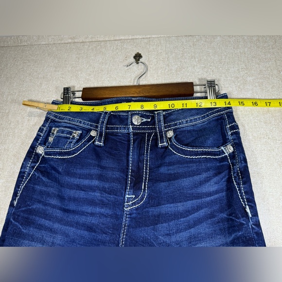 NWOT Miss Me High Rise Flare Leg Jeans Western Boho Cowgirl Size 28x30 - Picture 6 of 13